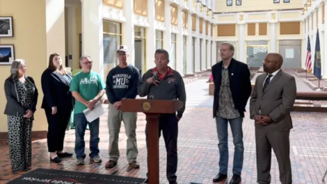 Union reps from Commonwealth U  campuses speak out against retrenchment